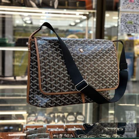 goyard messenger bag cheap|goyard capetien mm messenger bag.